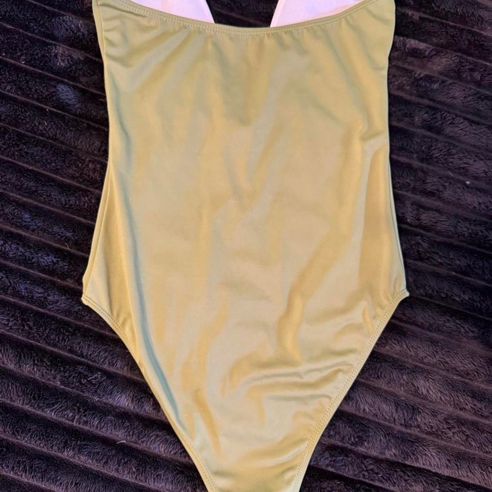 Green one piece bodysuit. Can be worn as a bodysuit. - Picture 2 of 3
